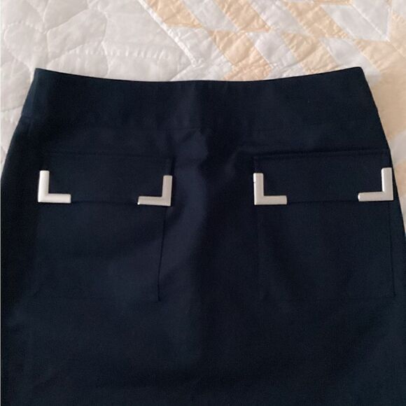Michael Kors 4 navy blue, mini skirt, metal details - Picture 4 of 15